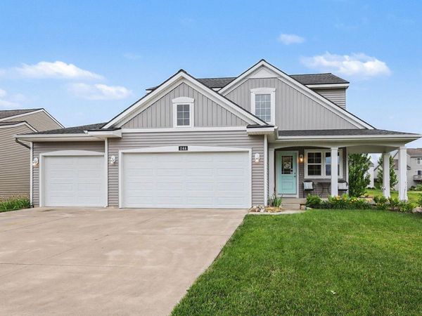 1144 Cobblestone Way Drive SE, Byron Center, MI 49315
