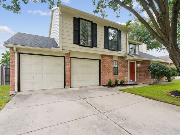 5633 Powers Street, The Colony, TX 75056