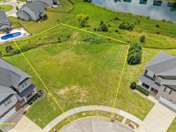 104 Duncanberry Court, Oak Ridge, TN 37830
