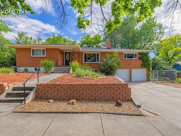 1424 Bellaire Drive, Colorado Springs, CO 80909