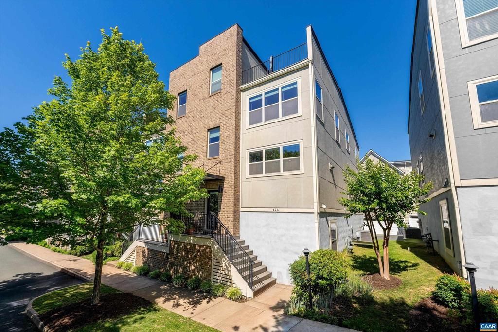 125 Almere Ave, Charlottesville, VA 22902 Main Photo