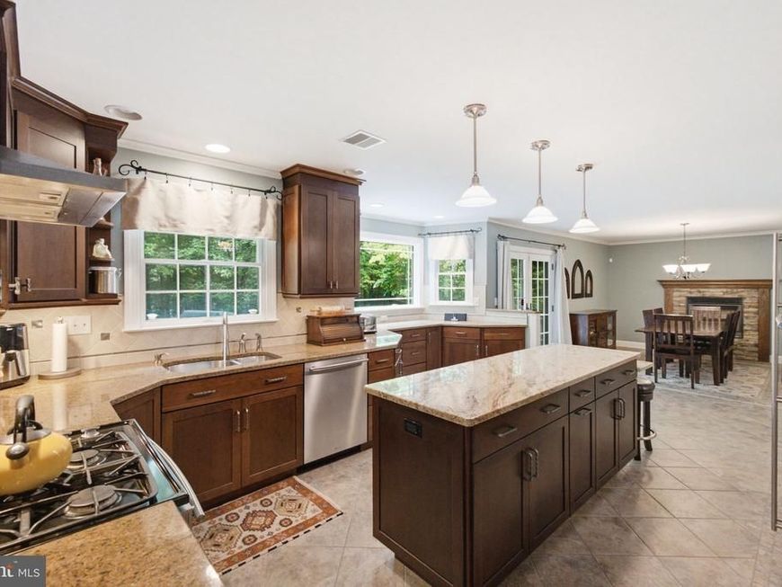 3 Theresa Lane , Saylorsburg, PA 18353 Main Photo