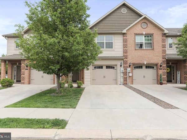 20 DELANO DRIVE , CHAMBERSBURG, PA 17202