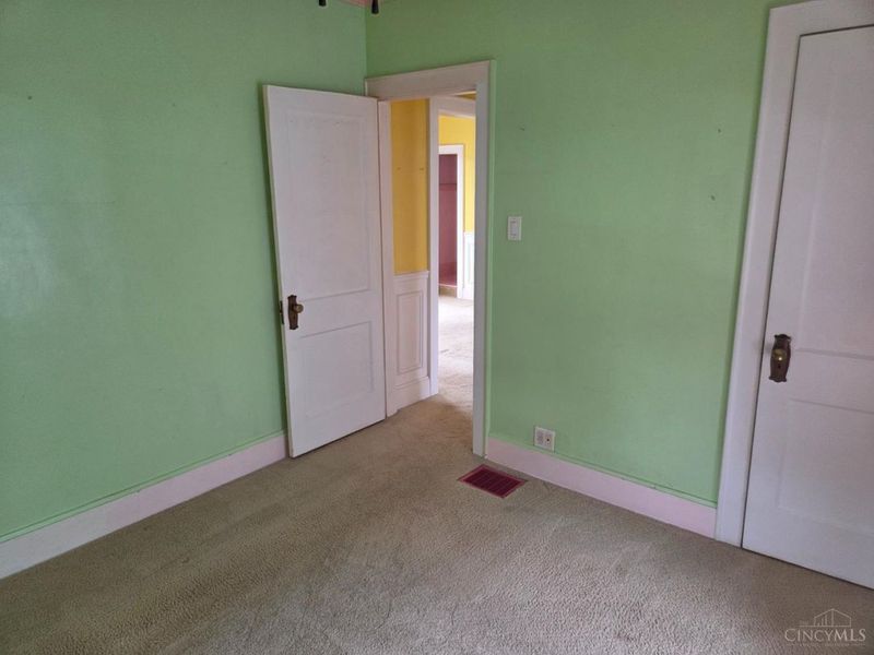 4390 Matson Avenue, Deer Park, OH 45236 Photo 5