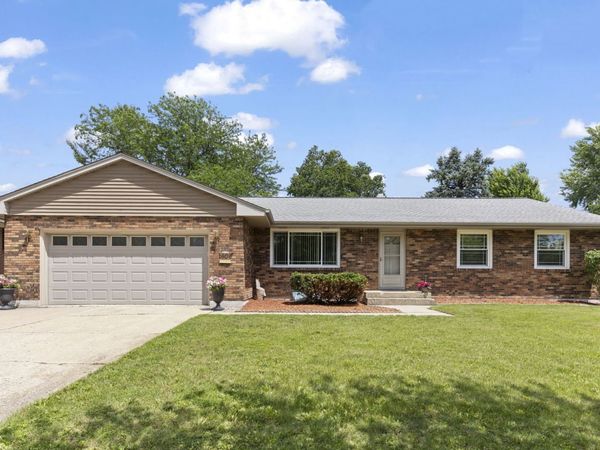 1606 Carlisle Lane , DeKalb, IL 60115
