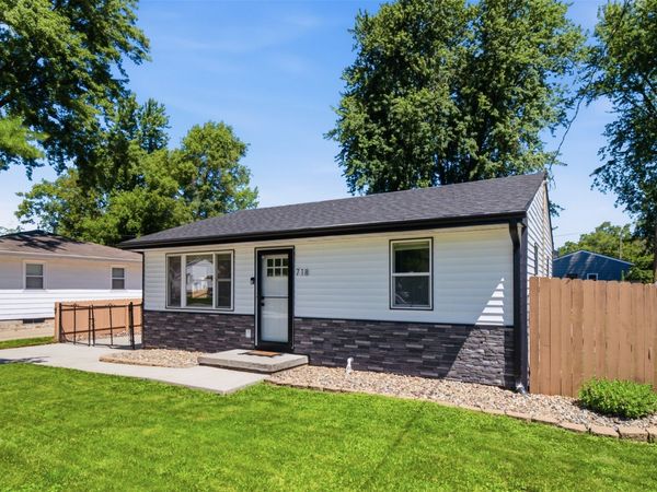 718 Waldo Street, Polk City, IA 50226