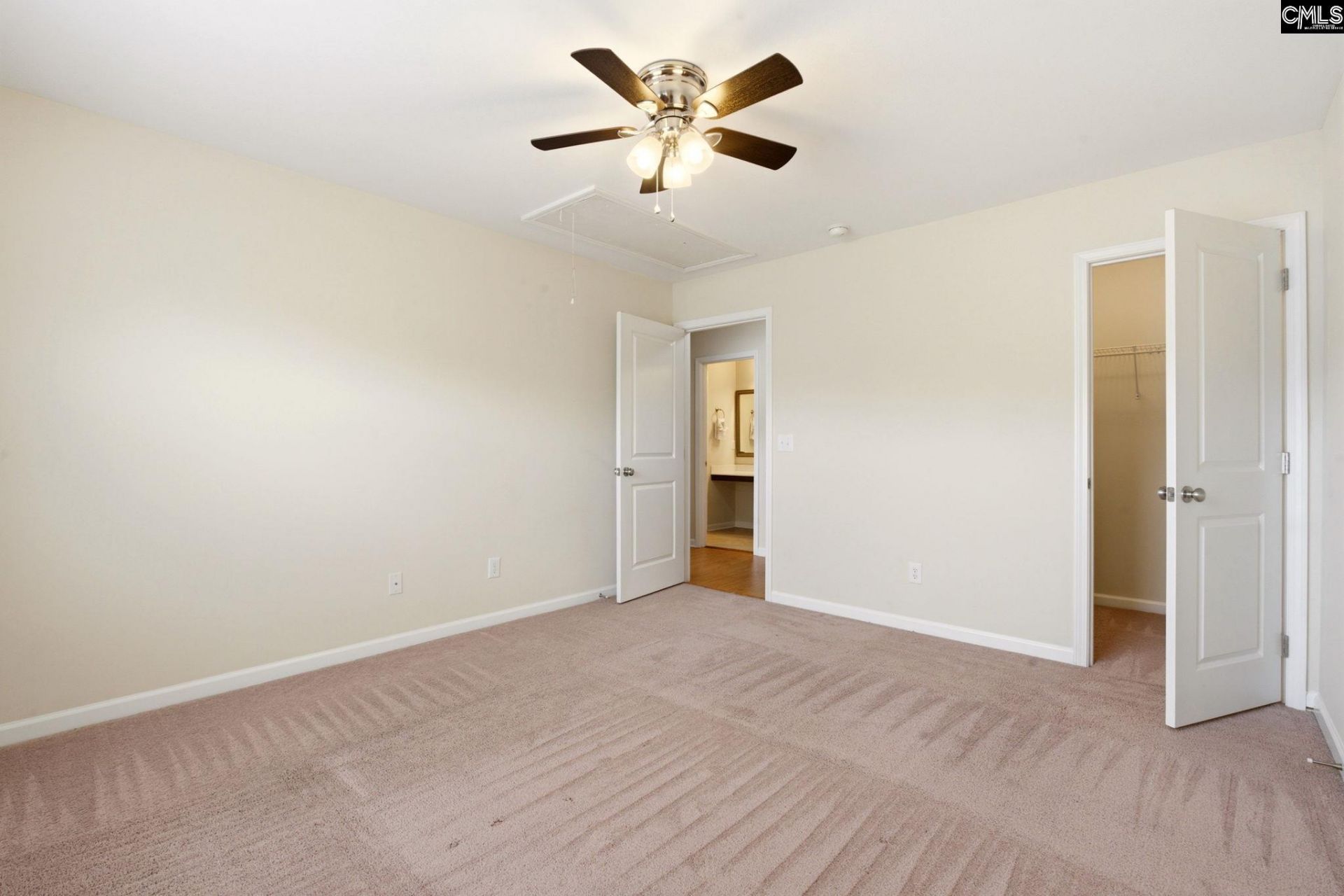 157 Autumn Stroll Court  Photo 21