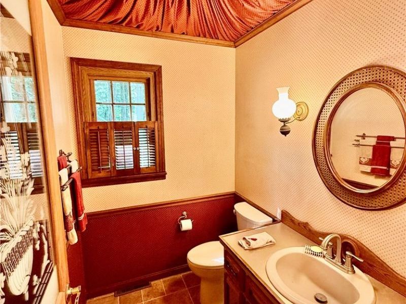 17956 Elliott Drive , Chagrin Falls, OH 44023 Photo 22