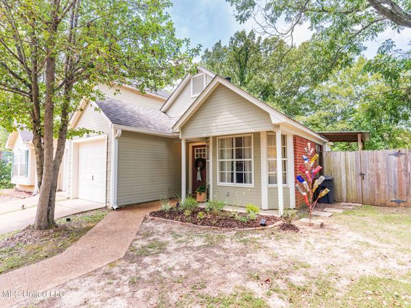 302 Indian Summer Lane, Clinton, MS 39056