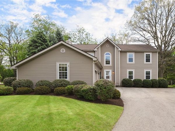 3004 Shawnee Court , Gibsonia, PA 15044