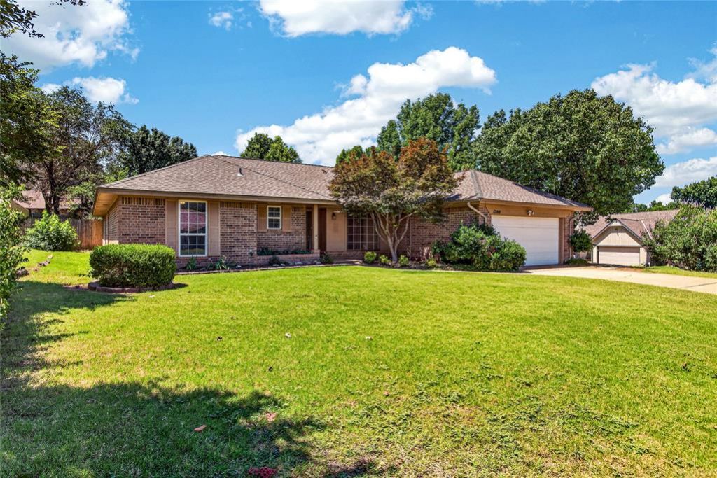 1200 Rockwood Drive, Edmond, OK 73013 Main Photo