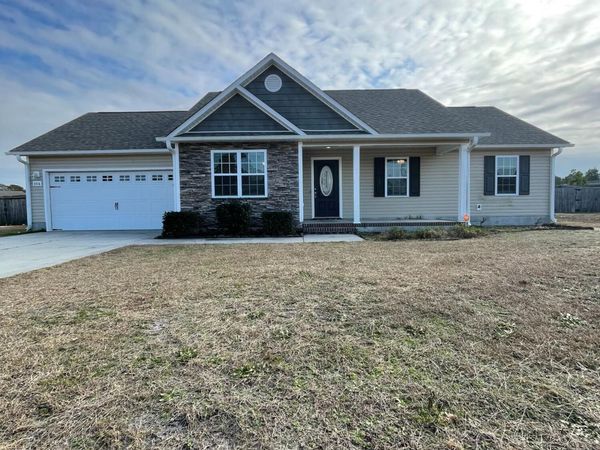 308 Sinclair Lane , Hubert, NC 28539