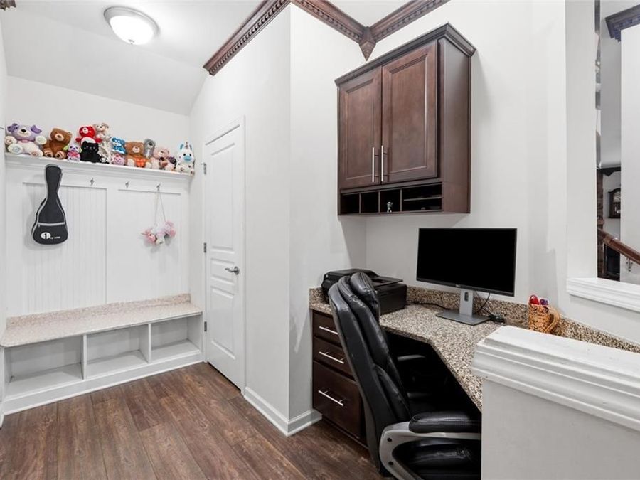 Property Image 11