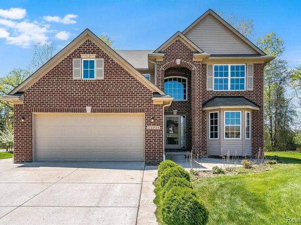 11954 Golfcrest Drive, Taylor, MI 48180