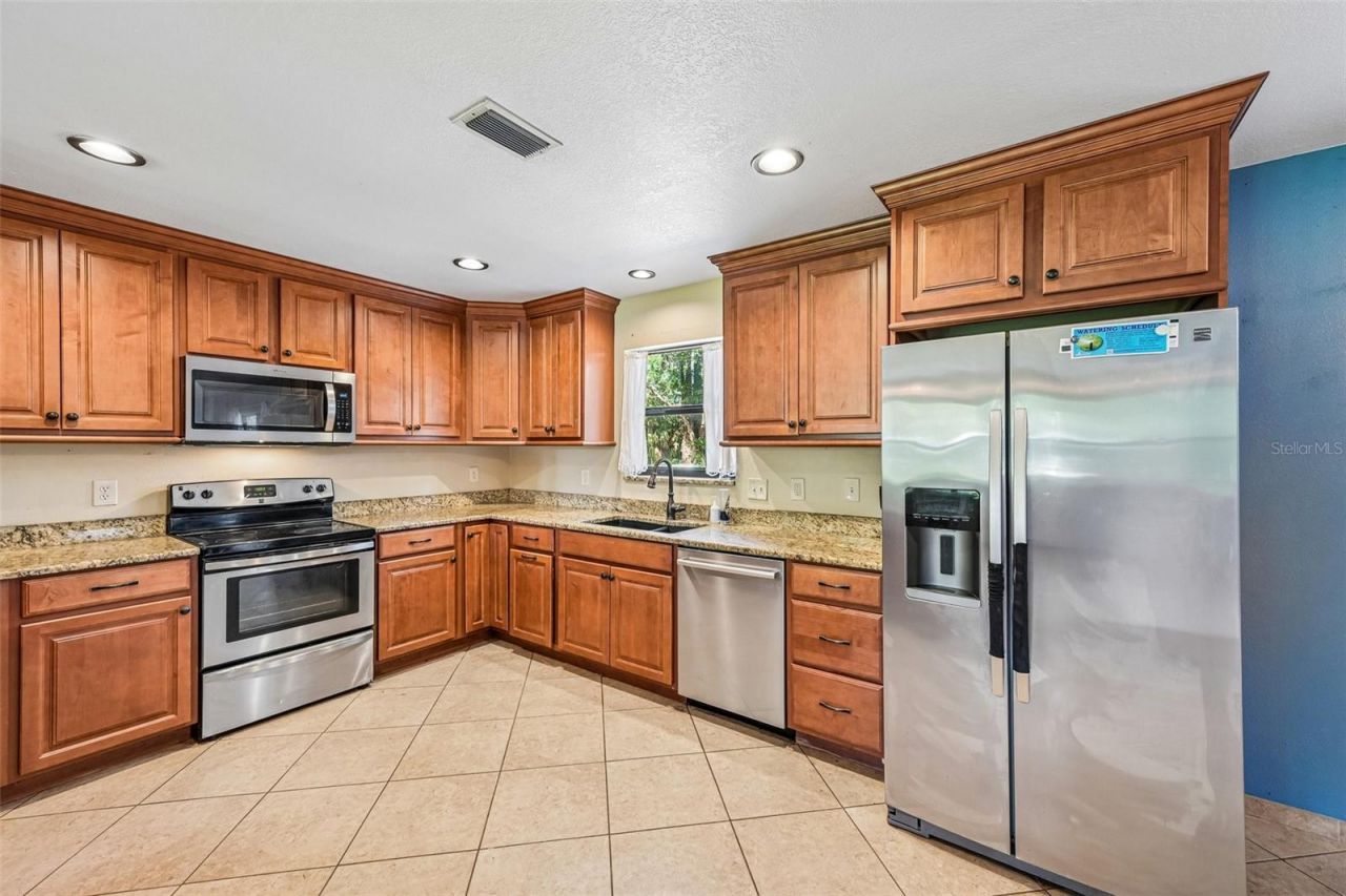3304 Swaan Lane , Sarasota, FL 34235 Photo