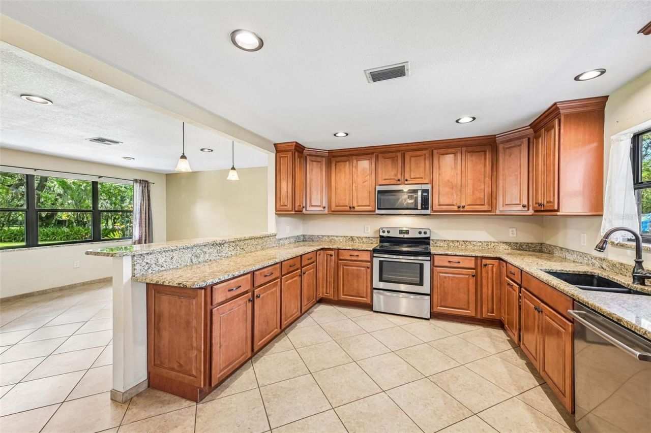 3304 Swaan Lane , Sarasota, FL 34235 Photo