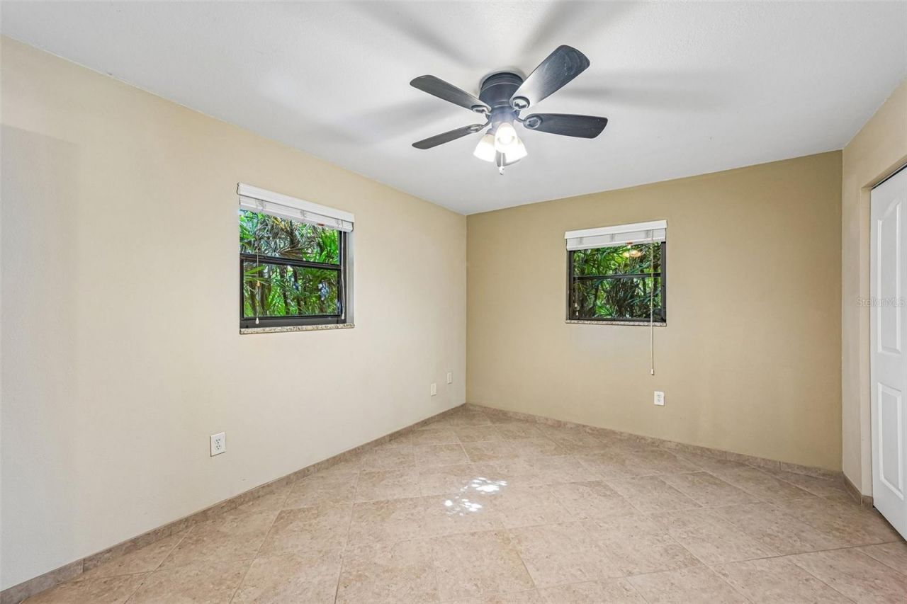 3304 Swaan Lane , Sarasota, FL 34235 Photo