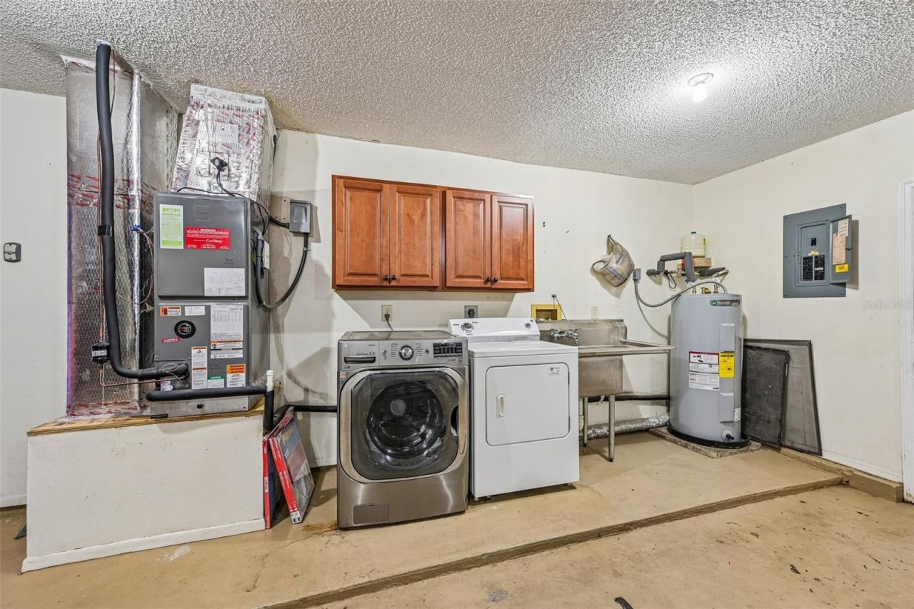 3304 Swaan Lane , Sarasota, FL 34235 Photo