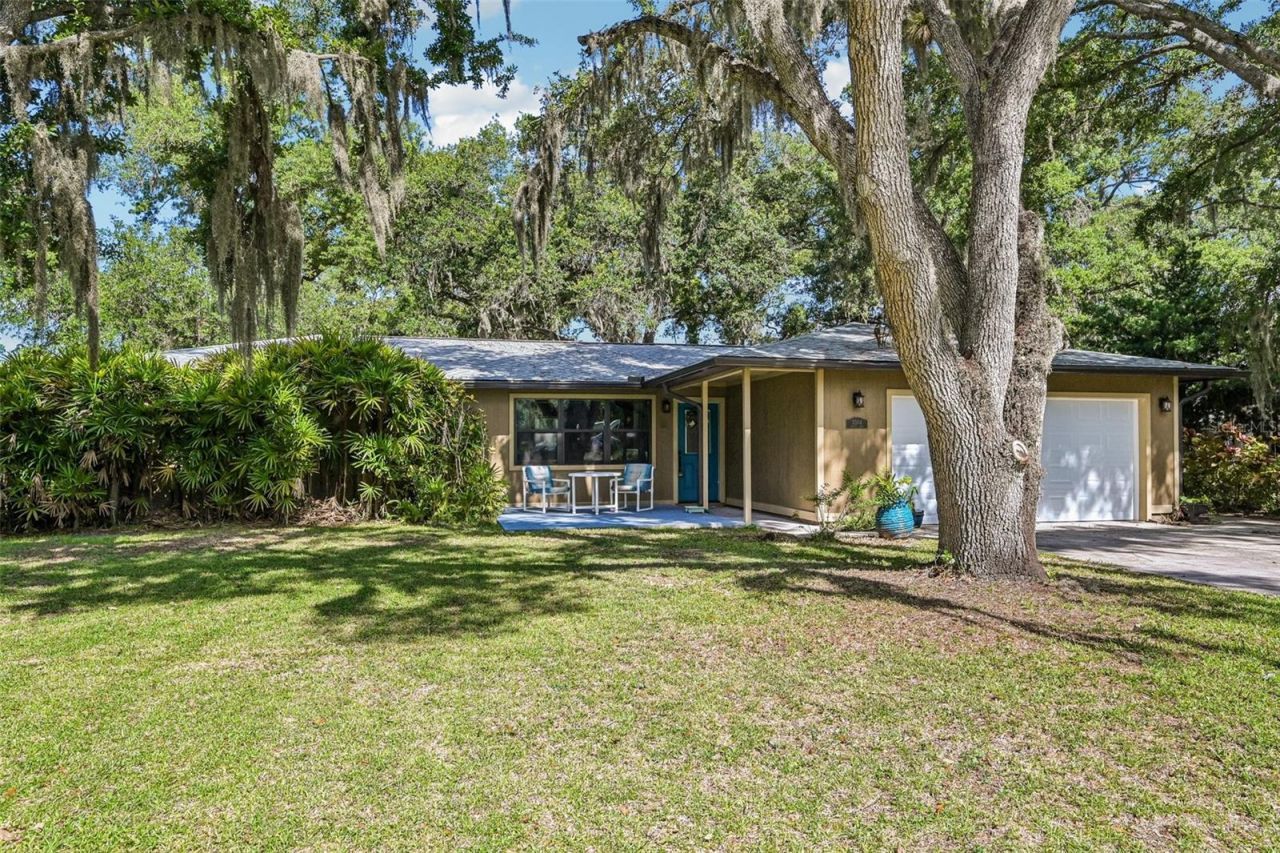 3304 Swaan Lane , Sarasota, FL 34235 Photo