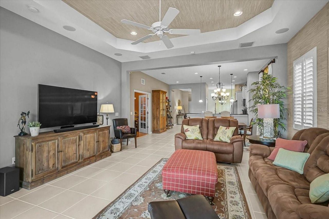 14326 Stirling Drive , Bradenton, FL 34202 Photo