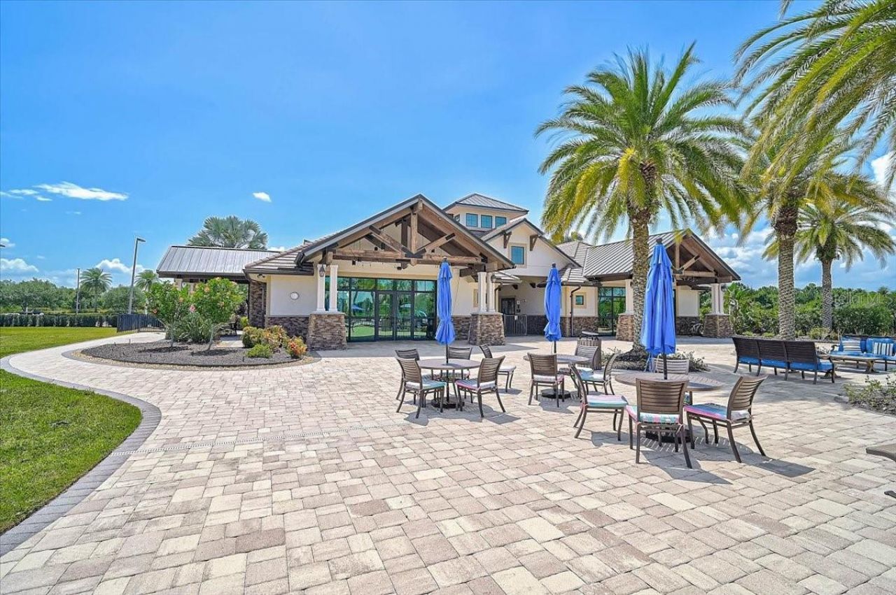 14326 Stirling Drive , Bradenton, FL 34202 Photo