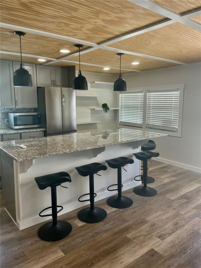 3710 Gulf Of Mexico Drive , Unit E22, Longboat Key, FL 34228 Photo