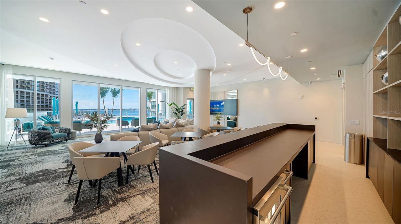 301 Quay Commons, Unit 1007, Sarasota, FL 34236 Photo