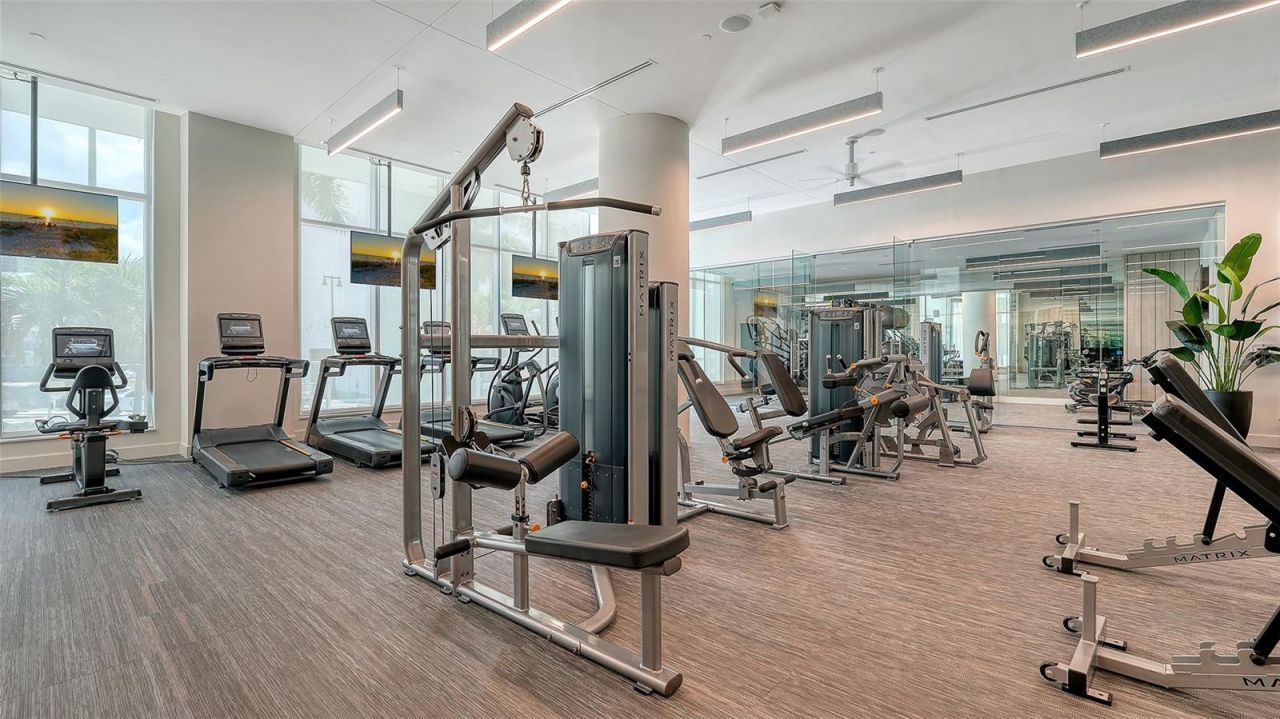 301 Quay Commons, Unit 1007, Sarasota, FL 34236 Photo