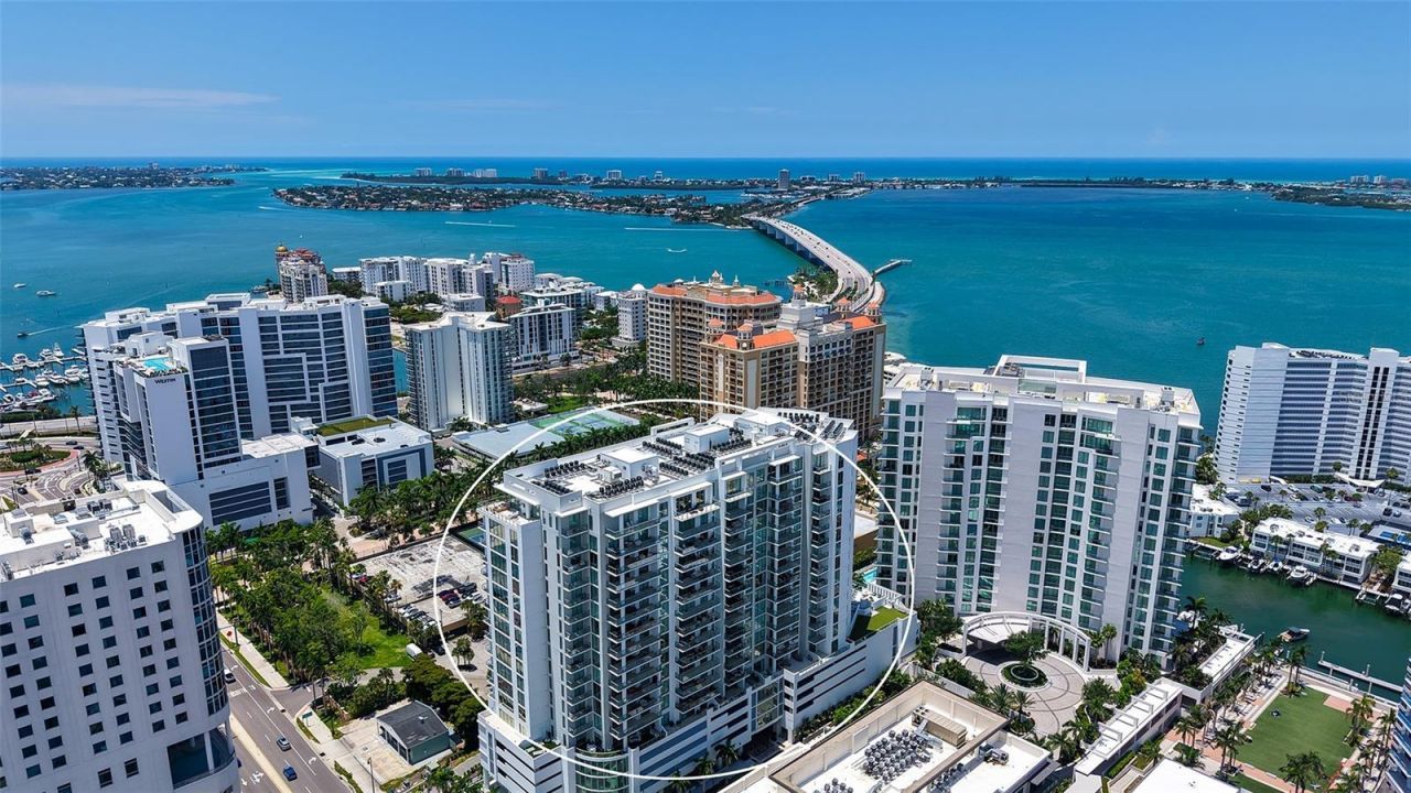 301 Quay Commons, Unit 1007, Sarasota, FL 34236 Photo