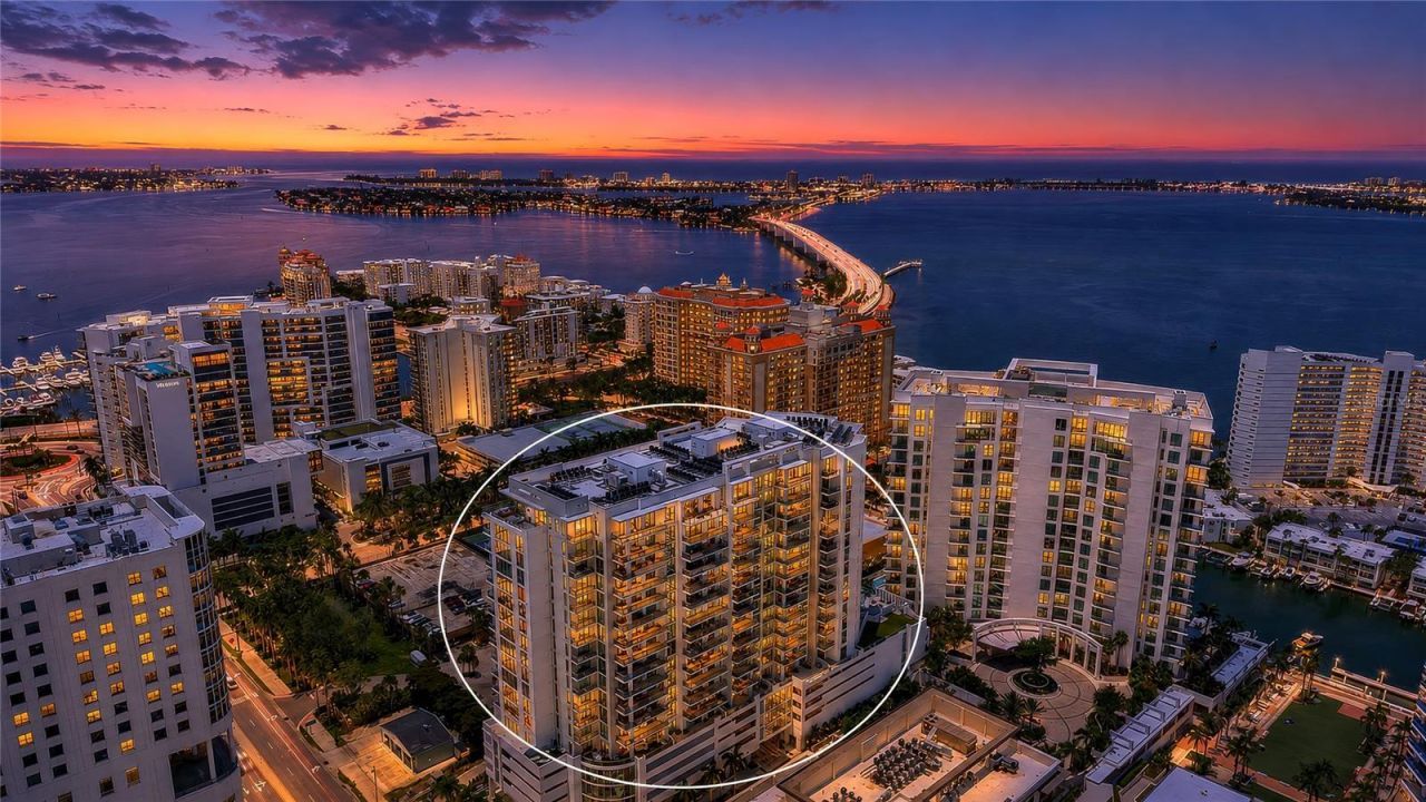 301 Quay Commons, Unit 1007, Sarasota, FL 34236 Photo