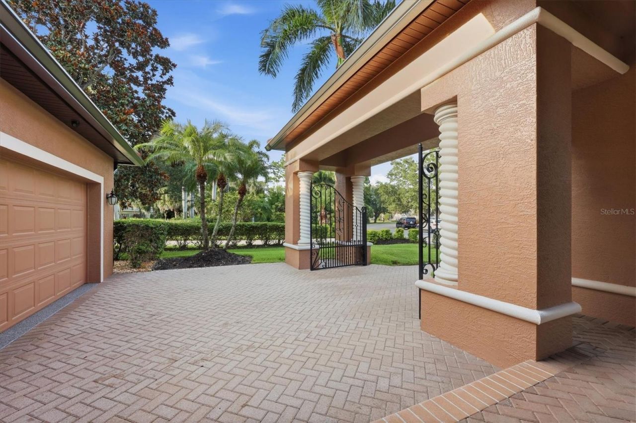 6610 Windjammer Place, Lakewood Ranch, FL 34202 Photo