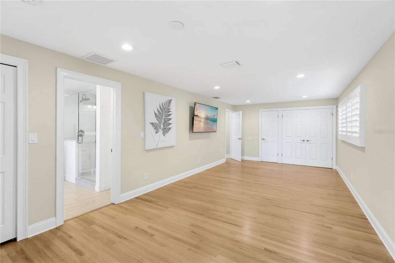 662 Apalachee Circle Ne, Saint Petersburg, FL 33702 Photo