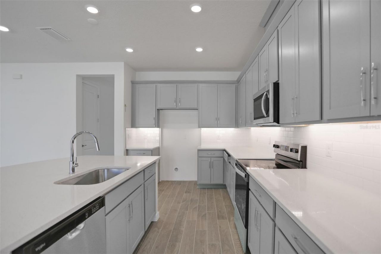 2371 Juniper Berry Drive, Minneola, FL 34715 Photo