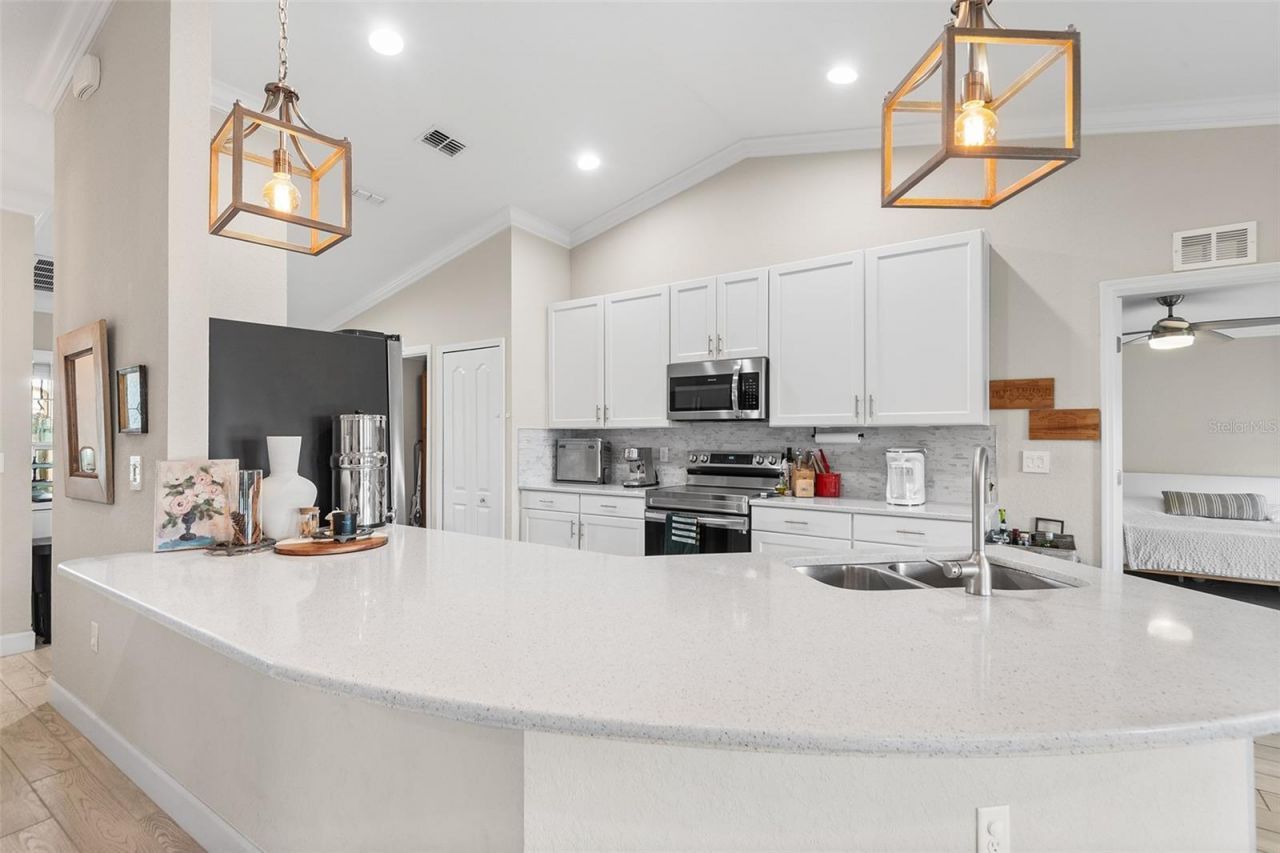 444 Lake View Way , Auburndale, FL 33823 Photo