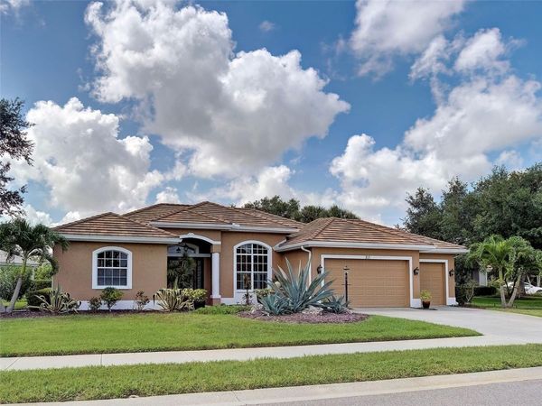311 WILD PINE WAY , VENICE, FL 34292