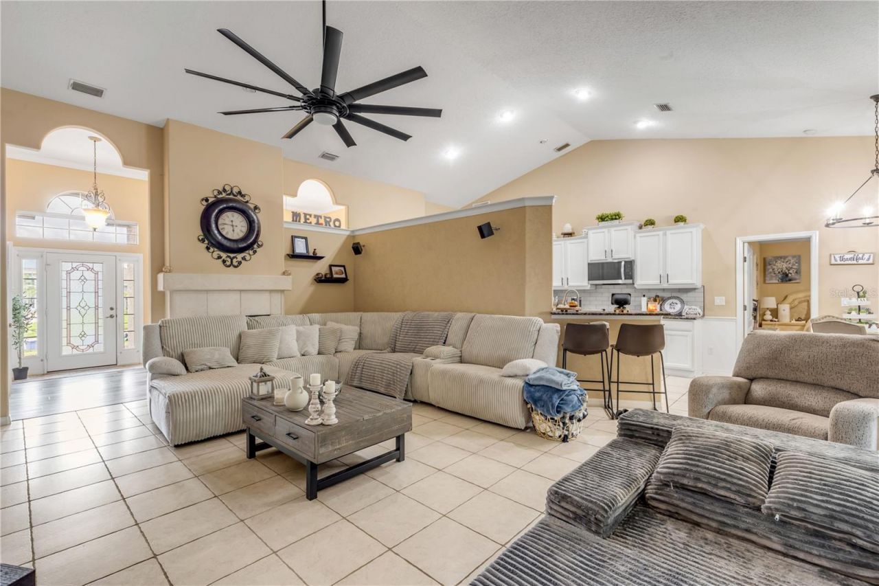 625 Quail Lake Drive , Debary, FL 32713 Photo