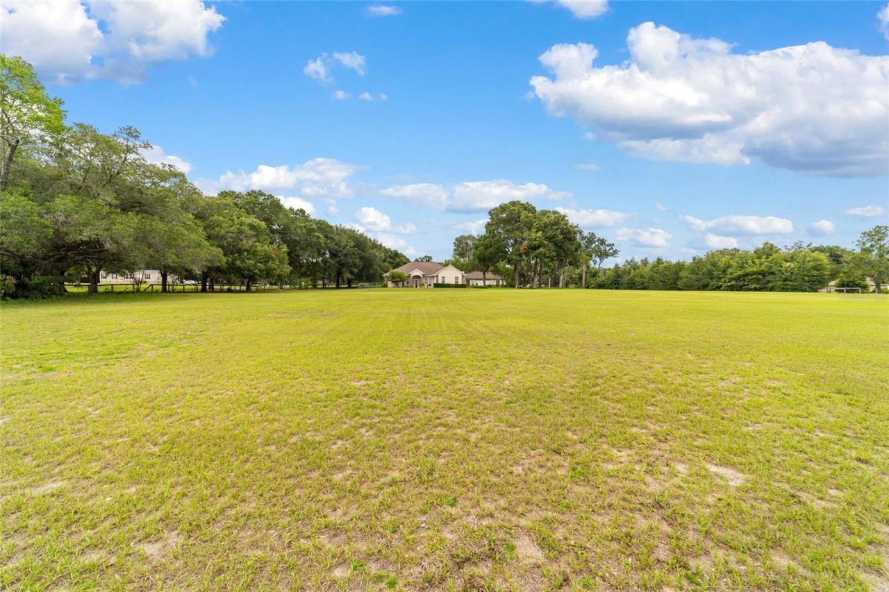 435 NE 155th Street Road, Citra, FL 32113 Photo