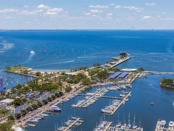 100 1ST AVENUE N, Unit 3802, ST PETERSBURG, FL 33701