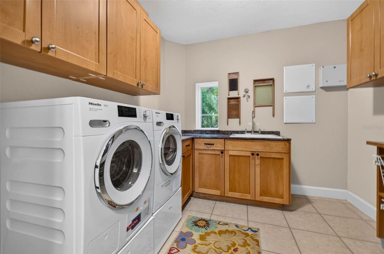 322 Roebling Road S, Belleair, FL 33756 Photo