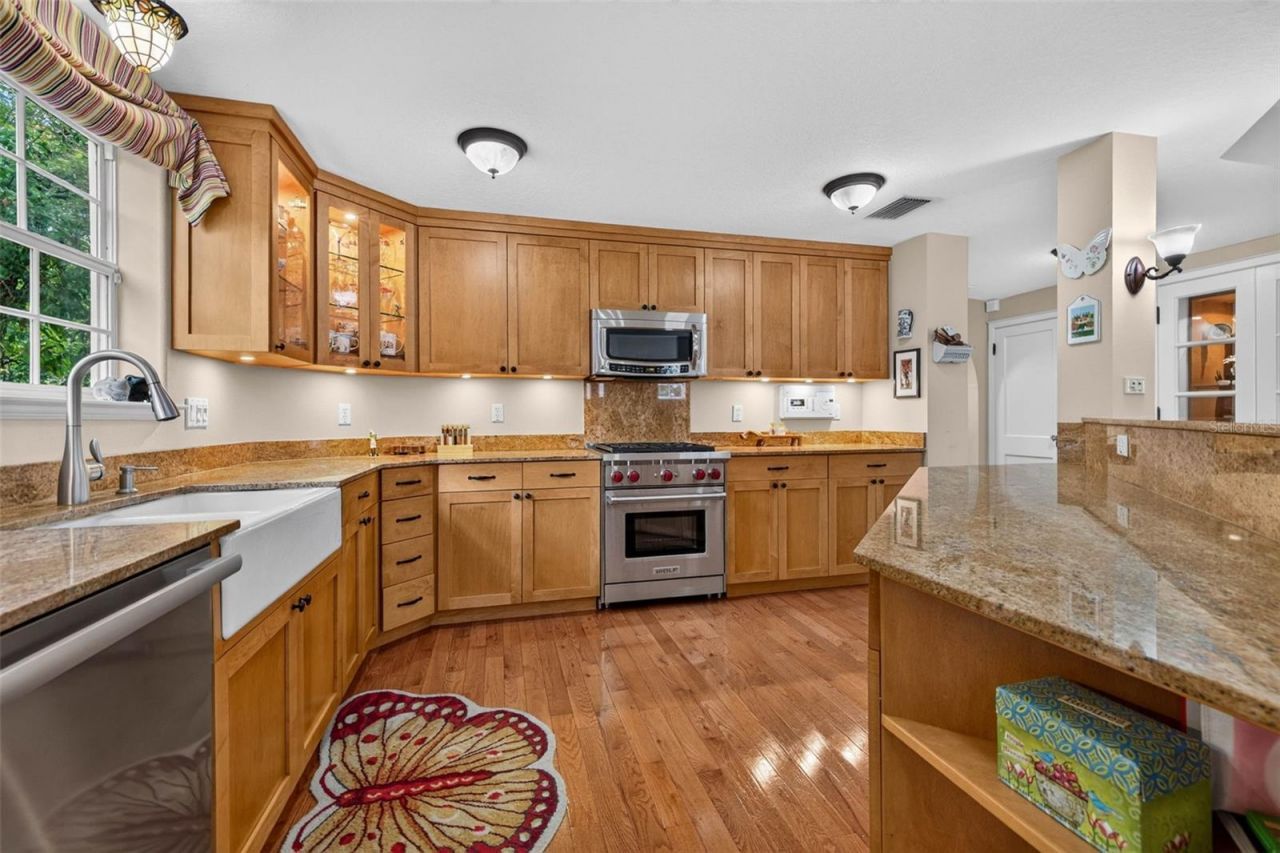 322 Roebling Road S, Belleair, FL 33756 Photo