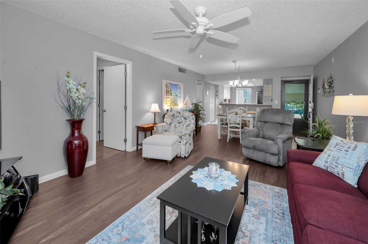 110 Cypress Ct , Unit 3-82, Oldsmar, FL 34677 Photo
