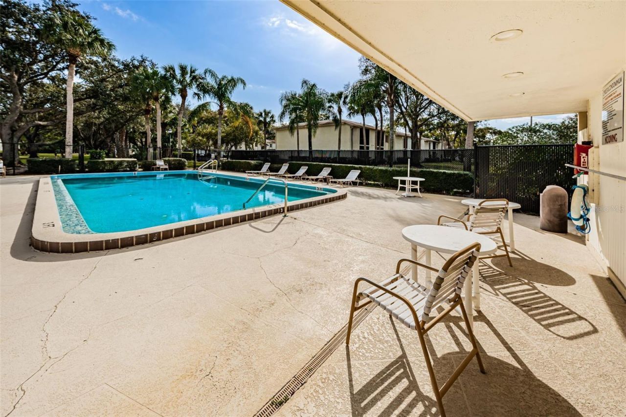 110 Cypress Ct , Unit 3-82, Oldsmar, FL 34677 Photo