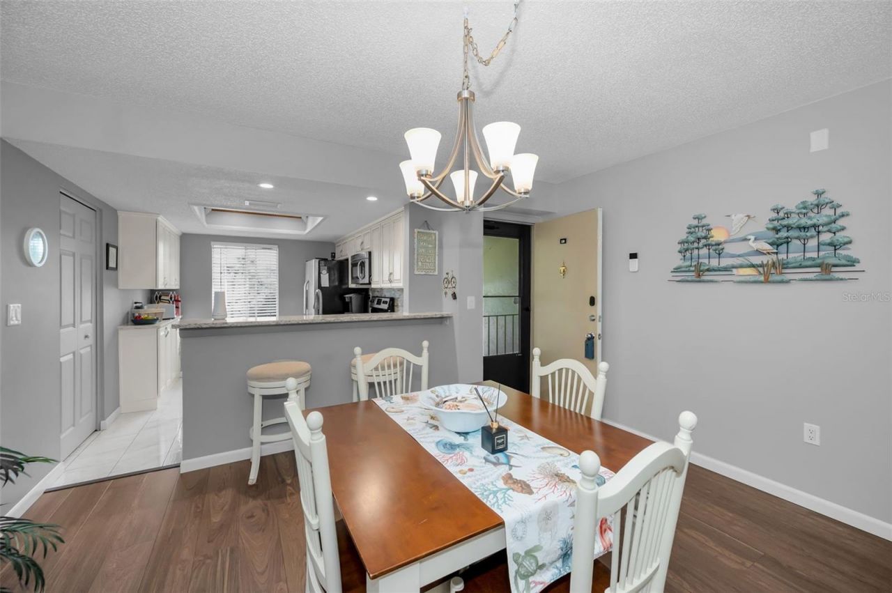 110 Cypress Ct , Unit 3-82, Oldsmar, FL 34677 Photo