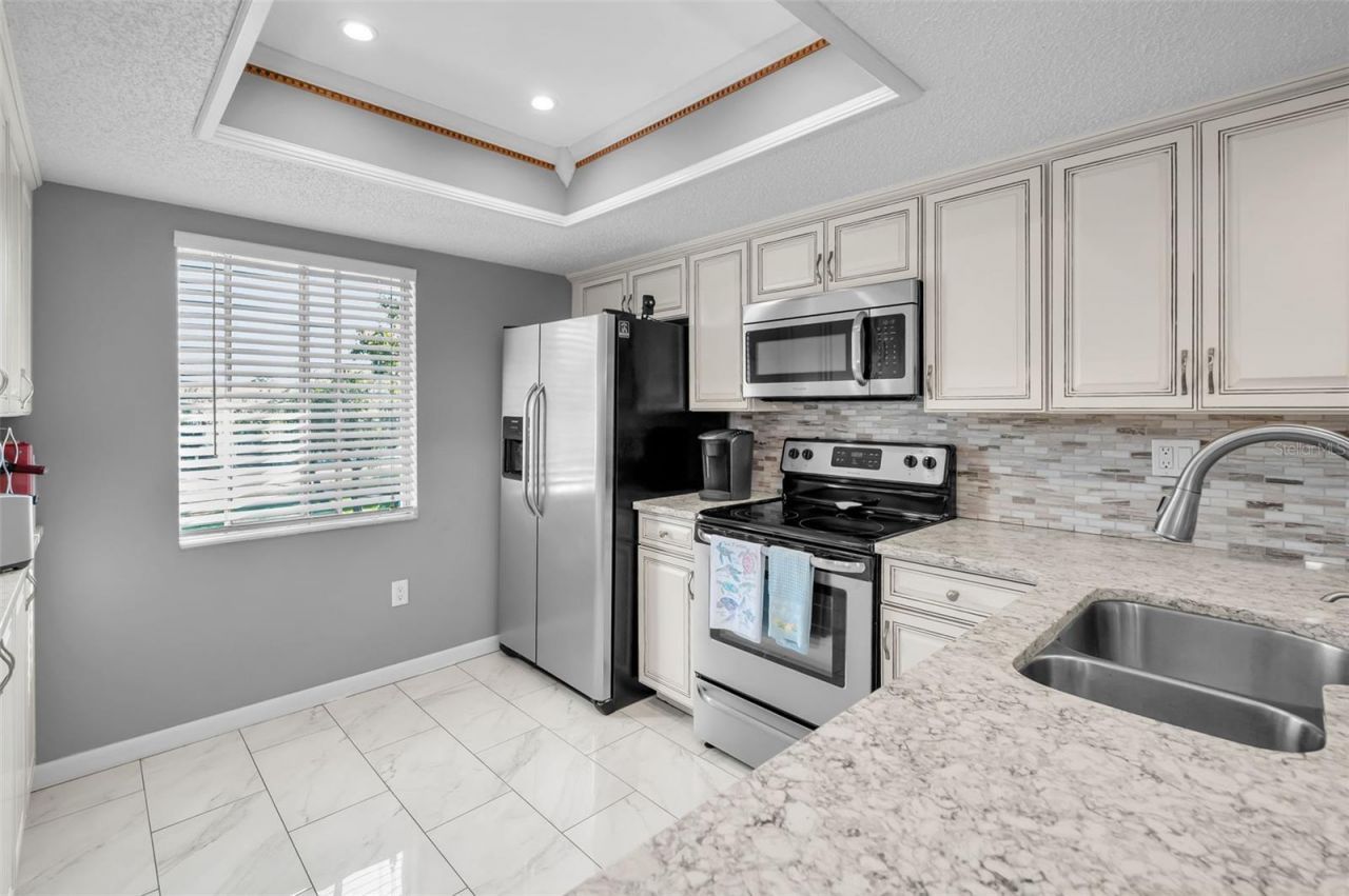 110 Cypress Ct , Unit 3-82, Oldsmar, FL 34677 Photo