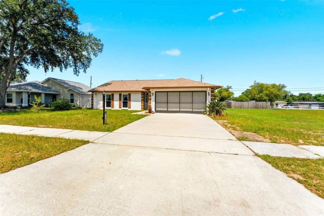 1210 Windhorst Ridge Drive , Brandon, FL 33510 Photo