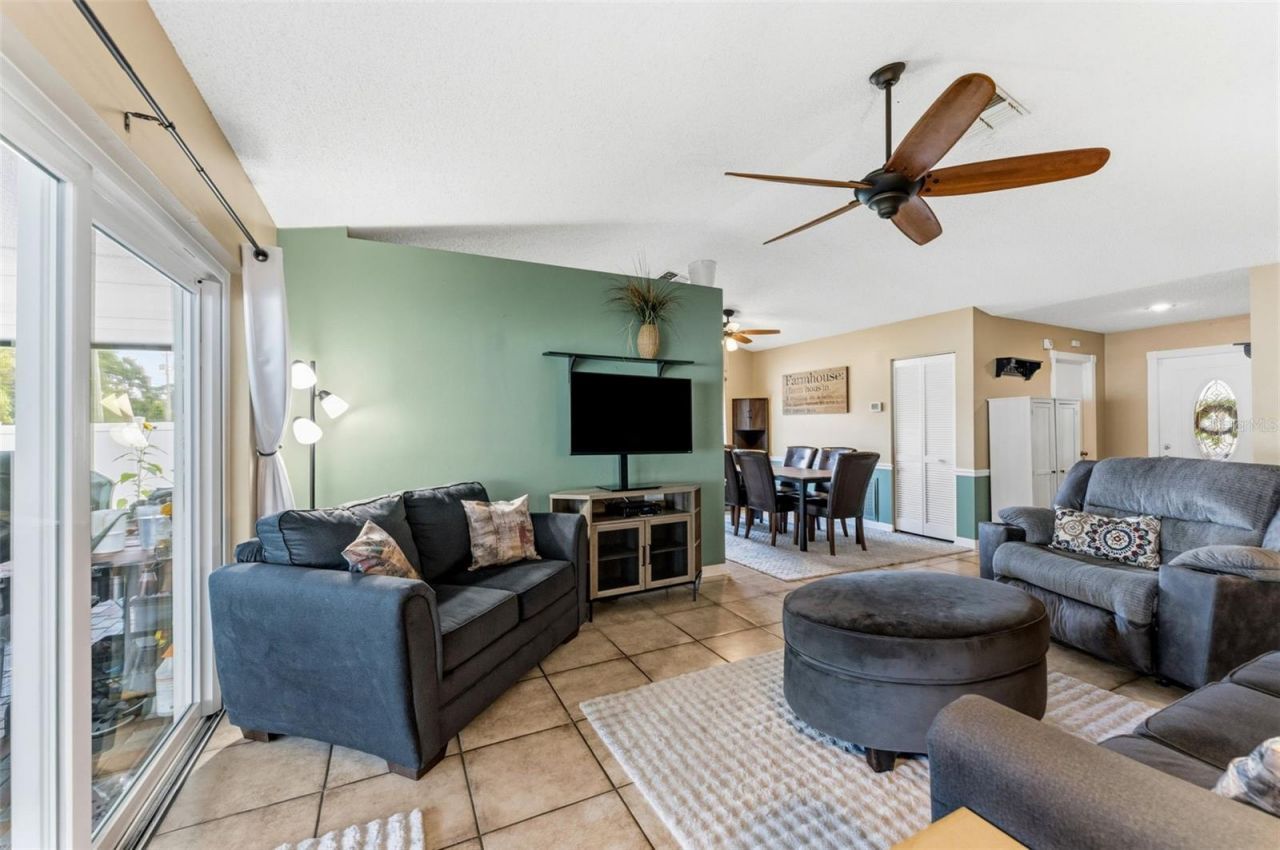 1210 Windhorst Ridge Drive , Brandon, FL 33510 Photo