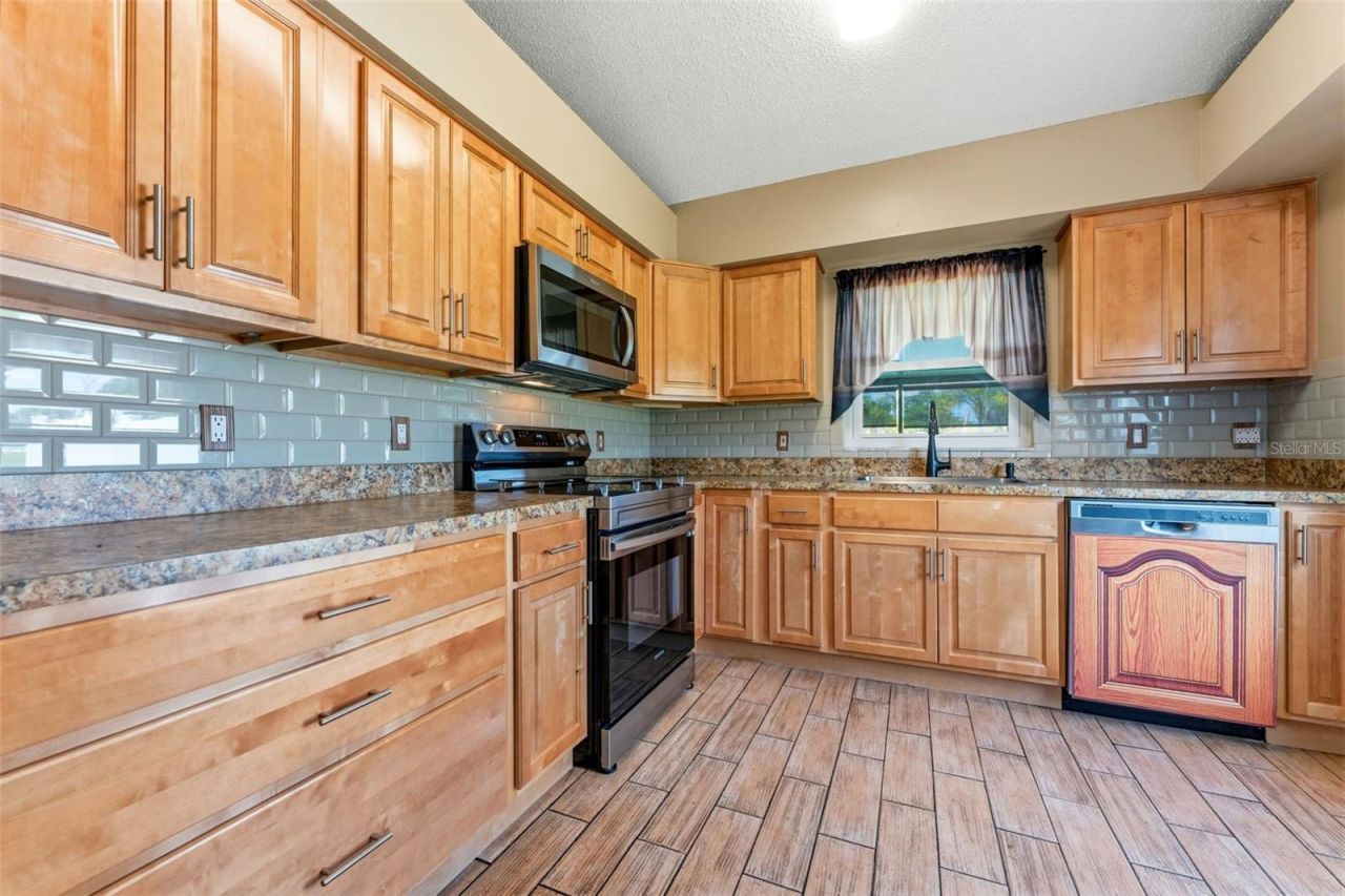 1210 Windhorst Ridge Drive , Brandon, FL 33510 Photo