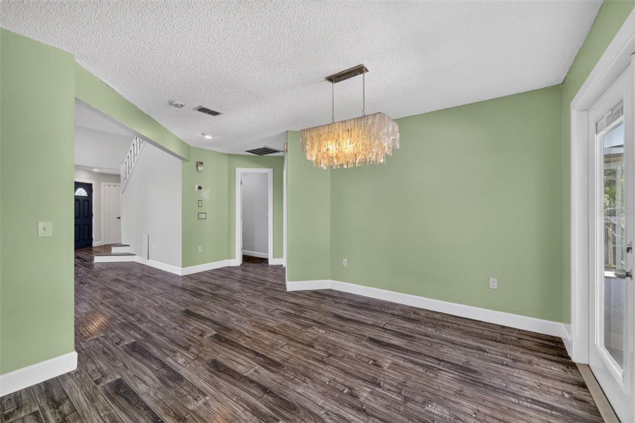 703 Riverside Drive , Tarpon Springs, FL 34689 Photo