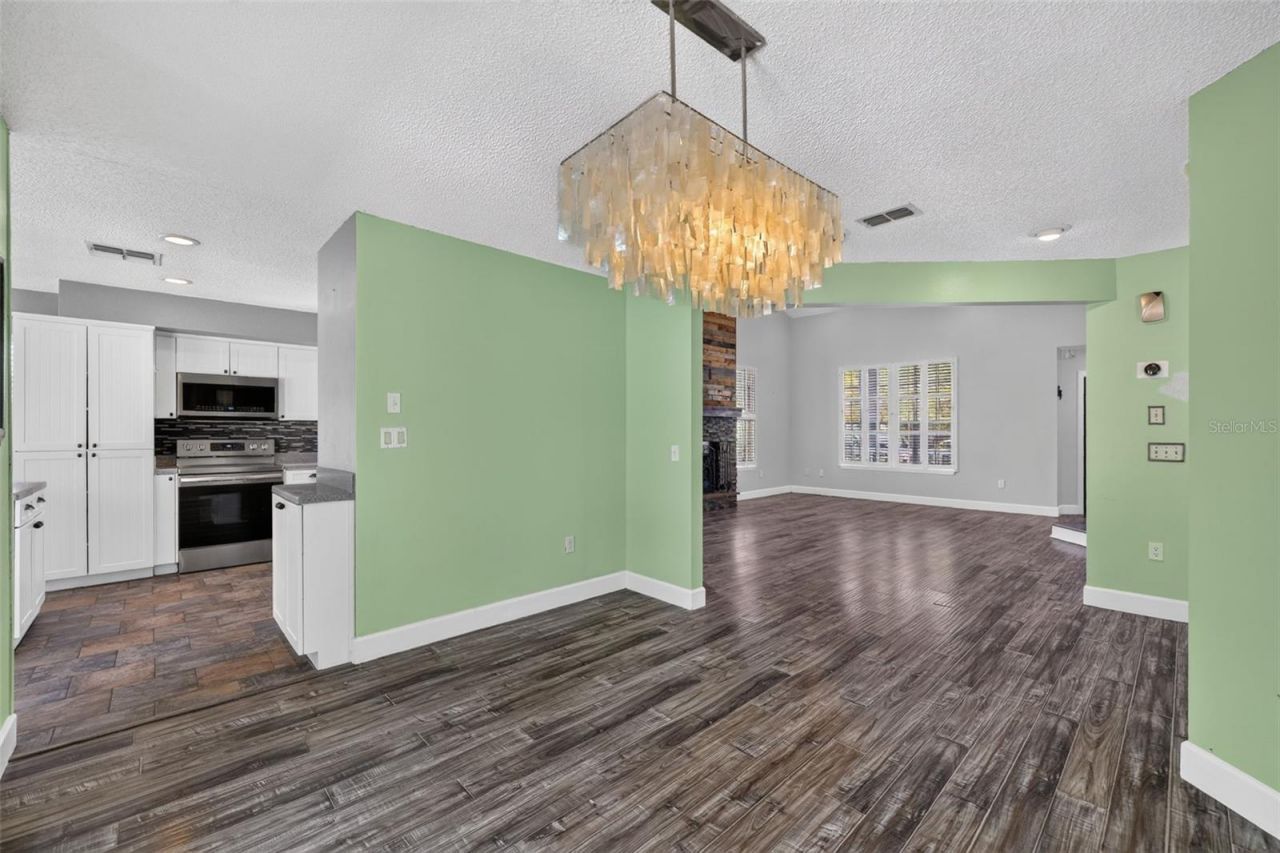 703 Riverside Drive , Tarpon Springs, FL 34689 Photo