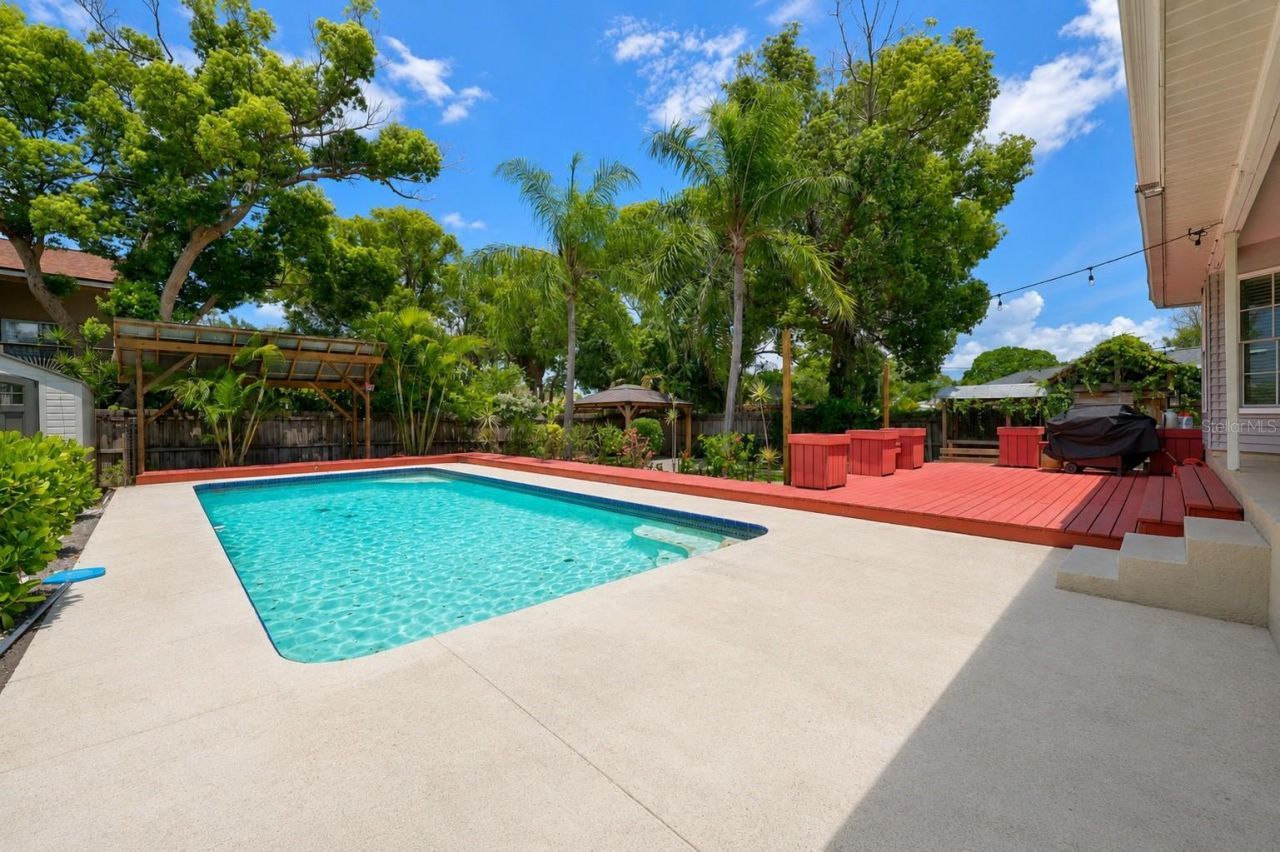 703 Riverside Drive , Tarpon Springs, FL 34689 Photo